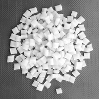Granulés de plastique PBT recyclé écologique, matière première d'ingénierie plastique PBT, matériau durable pour pièces automobiles
