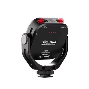 Ulanzi <span class=keywords><strong>vijim</strong></span> โคมไฟเติมไฟวิดีโอ <span class=keywords><strong>LED</strong></span> แบบพกพา VL66 VL66, โคมไฟหมุน360ไฟเซลฟี่พร้อมฐานตั้งรองเท้าเย็นสำหรับกล้อง - Product Image 1