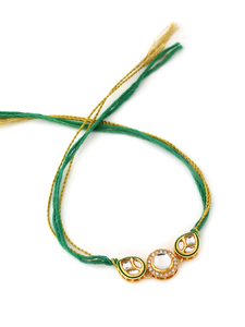 Rakhi Kundan Tradicional Premium con Hilo Verde, Diseño Especial Hecho a Mano para Raksha Bandhan, para Hermano - Product Image 2