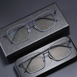 Lenti personalizzate titanio IP <span class=keywords><strong>da</strong></span> uomo di design <span class=keywords><strong>occhiali</strong></span> quadrati <span class=keywords><strong>occhiali</strong></span> <span class=keywords><strong>da</strong></span> <span class=keywords><strong>vista</strong></span> <span class=keywords><strong>da</strong></span> <span class=keywords><strong>vista</strong></span> montature per tutti i volti - Product Image 2