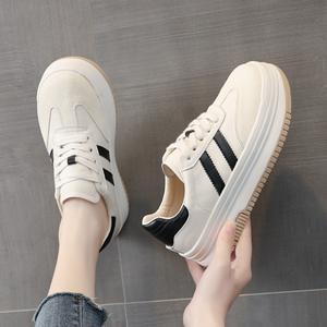 Nouvelles baskets blanches pour femmes, chaussures décontractées très populaires et polyvalentes <span class=keywords><strong>avec</strong></span> semelles épaisses - Product Image 2