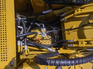 Máquina excavadora Caterpillar 320c 320cl usada, Caterpillar 320cl de segunda mano original de Japón con componente de motor central - Product Image 5