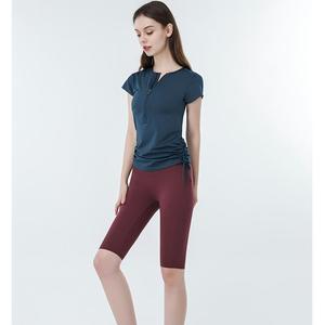T-shirt de yoga pour femme à demi-zip avec cordon de serrage latéral et fronces, respirant, à manches courtes, séchage rapide, pour l'entraînement, la course et le sport - Product Image 4