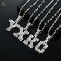 Collier en argent 925 avec pendentif personnalisé en moissanite, initiale en majuscule, pendentif de nom unisexe, bijoux personnalisés