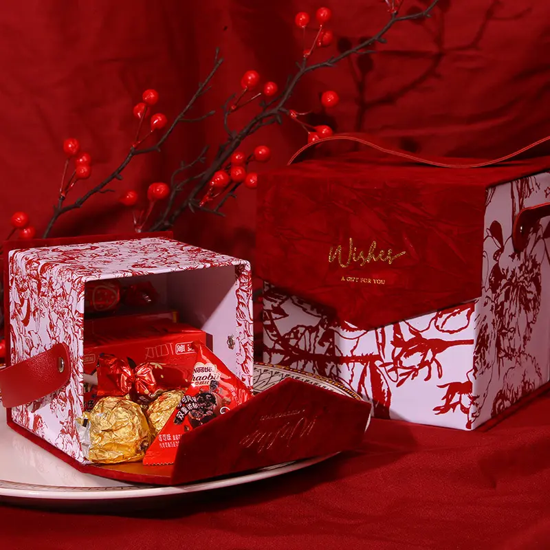 Hot Sale Chinese Wedding Favour Empty Luxury Red Yellow Gift Paper Boxes With Handle