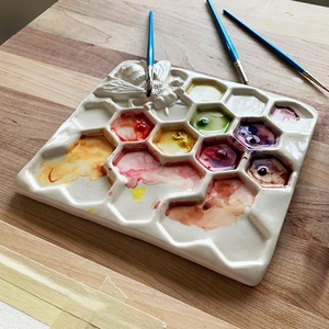 Mornsun Bohème Design Personnalisé Artiste Céramique Abeille <span class=keywords><strong>Aquarelle</strong></span> Palettes Unique Fait Main En Gros Peinture <span class=keywords><strong>Palette</strong></span> Plateau pour Cadeaux - Product Image 5