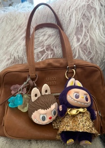 Pour POP MART LABUBU Mystery Boxes Sac pour écouteurs mignon et cadeaux à la mode de la série MONSTERS - Product Image 6