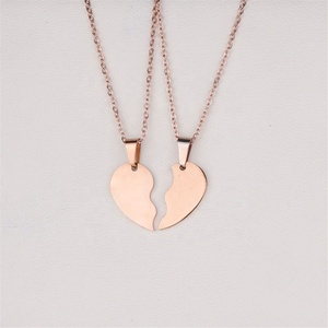 Collar de Acero Inoxidable con Doble Corazón, Estilo Clásico, para Amantes, Aniversario - Product Image 6