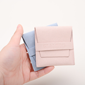 Hot Selle Glampkg Custom OEM Embossed Logo 9x9cm Flap Envelope Luxury Microfiber Jewelry Packaging <b>Pouch</b> with Insert - Product Image 5