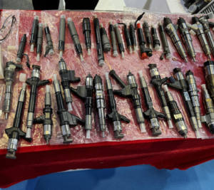 หัวฉีดน้ำมันเชื้อเพลิงสำหรับฮอนด้า0445110288 0445110296 0445110236ของแท้ชิ้นส่วนเครื่องยนต์ดีเซล - Product Image 3