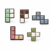 Pin's en émail personnalisé en forme de bloc de jeu, badge de jeu rétro, puzzle, jeu vidéo classique, bouton d'oreille, en métal noir, pour sacs et chapeaux