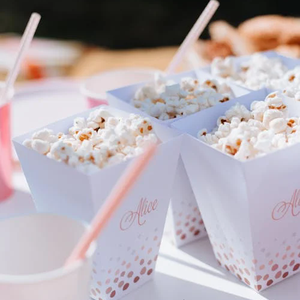 กล่องใส่ป๊อปคอร์นรสหวานทำจากกระดาษลูกกวาดสำหรับเด็กตกแต่งงานปาร์ตี้งานแต่งงานคริสต์มาส<span class=keywords><strong>วัน</strong></span><span class=keywords><strong>เกิด</strong></span> - Product Image 2