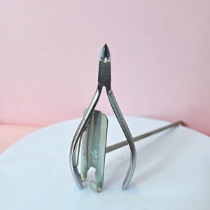 Alicates Profesionales de Acero Inoxidable para Uñas, con Punta Recta de 7 mm, para Uso en Dedos, Estilo Simple para Adultos - Product Image 4