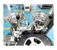 Machine de remplissage automatique de gel de seringue de soins bucco-dentaires en plastique d'acide hyaluronique Remplisseur de sérum d'acide hyaluronique