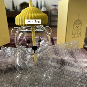 अनुकूलित कॉफी ब्रांड लोगो पीले टेडी भालू के आकार ग्लास कप के साथ पुआल पुनः प्रयोज्य ठंडे पेय कप कॉफी मग - Product Image 4
