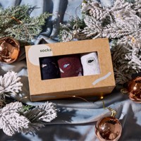 Boîte d'emballage en papier écologique vide pour chaussettes, boîte d'emballage personnalisée pour chaussettes de Noël, boîte à friandises pour chaussettes