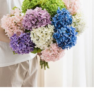 Flores de hortensia artificiales Dream Castle, ramo de flores de seda de cabezal grande para decoración del hogar y bodas - Product Image 3