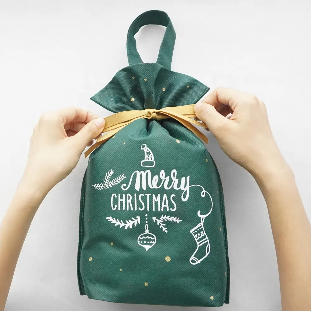 Precio barato nuevo diseño manejar bolsas de Navidad no tejido bolsas de regalo vino