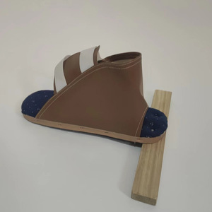 Férula Ortopédica de Madera en Forma de T para Rehabilitación, Talla Unisex SML, Protección Básica para Uso Doméstico - Product Image 4