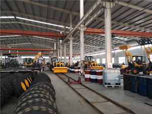 Hot Sale Frontlader Preise kleiner Traktor Greifer Eimer Engineering Maschinen Kompakt traktor mit Frontlader für Russland - Product Image 6