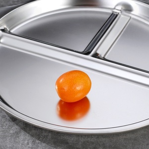 Prato de Servir em Aço Inoxidável com 3 Compartimentos e Alças, Seguro para Lava-Louças, Grau Alimentício para Uso Doméstico e em Restaurantes - Product Image 6