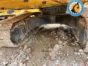 รถขุดตีนตะขาบ Komatsu PC210-7 มือสอง สภาพดี ขนาด 21.5 ตัน 107 กิโลวัตต์ ชั่วโมงการใช้งานต่ำ ขาย - Product Image 4