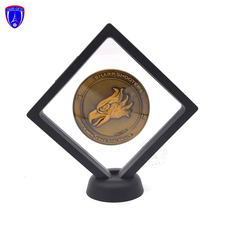 Benutzer definierte Pakistan Luftwaffe Medaillon 3D Adler Design Herausforderung Münze Display Stand Fall schwimmende Box Drachen Herausforderung Münze für sh