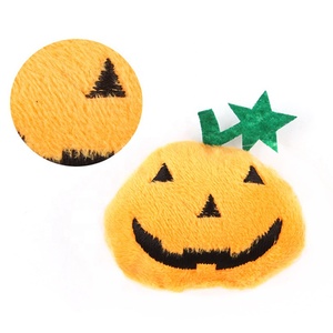 Kediler ve köpekler için tüy ile cadılar bayramı moda kedi kabak kafa çiğnemek oyuncak Squeaker özelliği Includes ürün içerir - Product Image 5