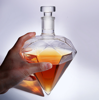 Decantador de Vino de Vidrio de Borosilicato de Alta Calidad en Forma de Diamante, Clásico, Soplado a Mano, 750 ml, Moderno, para Uso en Restaurantes, con Soporte de Madera