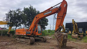 Utilisé Bien Protégé Condition Doosan DX300LCA DX300 LC-9C Pelles hydrauliques sur chenilles DX300 DX300LC avec de faibles heures de travail - Product Image 2