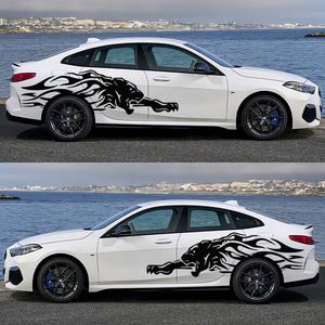 Autocollant latéral de <span class=keywords><strong>voiture</strong></span> en PVC auto-adhésif, imperméable et écologique, motif Flame Panther, design personnalisé pour voitures, camions et pick-up - Product Image 1