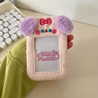 Fabricant de porte-cartes en peluche personnalisés OEM ODM, étui pour badge d'identité en peluche mignon, porte-cartes de voyage, porte-cartes photo