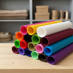 Rouleau de tissu feutré aiguilleté uni gris foncé 100 % polyester, écologique, imperméable, respirant, antibactérien, léger et thermorésistant - Product Image 5