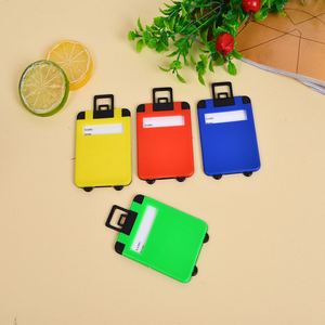 Étiquettes de bagages personnalisées pour les voyages - Étiquettes d'identification de valise durables et personnalisées avec sangle pour les voyages en avion et en croisière - Product Image 4