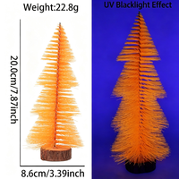 Arbre de Noël en forme de tour aux poils orange néon, ornement de bureau réactif aux UV pour la décoration de table d'événements et les séances photo