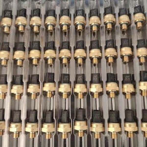 เซนเซอร์วัดแรงดันน้ำมันเชื้อเพลิง V 7592532อะไหล่สำหรับ BMW F30 F35 F18 - Product Image 2