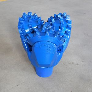 Api <span class=keywords><strong>17</strong></span> <span class=keywords><strong>1</strong></span>/<span class=keywords><strong>2</strong></span> "iadc135 स्टील दांत ट्राइक बिट रोलर शंकु बिट - Product Image 5