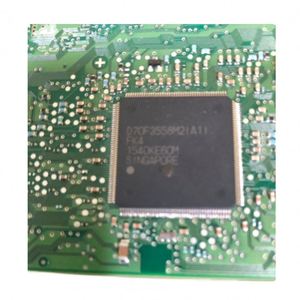 Placa de Computadora Automotriz D70F3558M2 A1 QFP176 Chip IC - Product Image 1