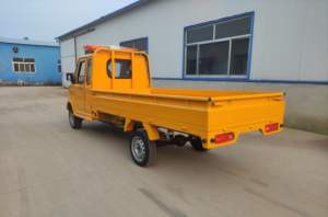 Camionnette de transport neuve 4x2 avec caméra arrière, prix usine, véhicule à énergie nouvelle avec une autonomie de moins de 100 km, moteur 50 kW - Product Image 4