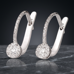 Deslumbrantes Pendientes de Diamantes Chapados en Oro con Cierre de Seguridad Inglés, Corte Brillante, Certificados por IGI, Oro de 18 Quilates, Modernos, Unisex, para Fiestas - Product Image 2