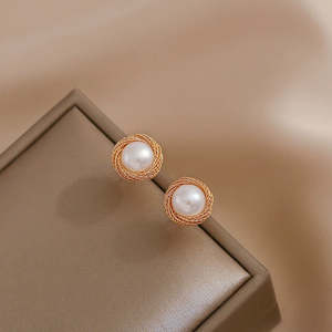 WENCHI 1573 <b>Handmade</b> Women's Pearl Stud <b>Earrings</b> with Twist Design - Product Image 2