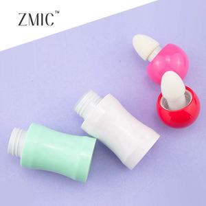 <span class=keywords><strong>Tubes</strong></span> de fard à joues liquide à bouchon à vis sphérique en gros, 10 ml, rose rouge, grand pinceau court, logo personnalisé, emballage cosmétique en plastique - Product Image 3