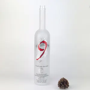 Garrafa de vidro redonda com tampa, garrafa de vidro personalizada vazia 700ml vodka álcool bebidas uísque