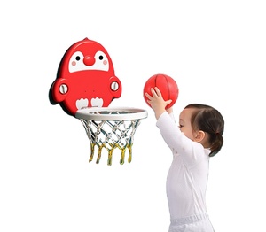Mini aro de baloncesto de plástico duradero de pato amarillo con marcador electrónico, Tobogán de juguete flotante para piscina inflable - Product Image 1
