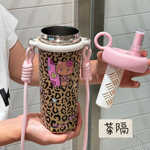 Gobelet isotherme portable de haute esthétique pour le campus, séparation thé-eau, tasse à boire directe, incassable et durable, gobelet isotherme pour femmes - Product Image 2