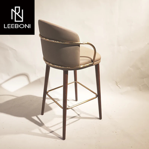 Chaises de Bar Italie Design Personnalisé Prix Usine Tabourets de Bar en Bois Tabourets de Bar Confortables Hauteur de Comptoir - Product Image 2