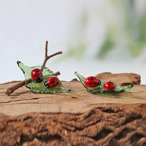 Adornos de Vidrio de Murano Hechos a Mano con Forma de Hojas y <span class=keywords><strong>Coccinella</strong></span> <span class=keywords><strong>Septempunctata</strong></span>, Ideales para Micro-Paisajismo y Jardinería - Product Image 3