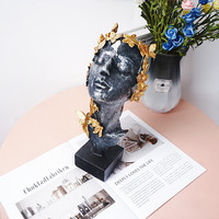 En stock, vente en gros : Statue de visage de femme papillon en résine pour salon, sculpture artisanale dorée pour bureau