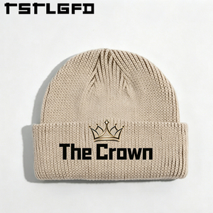 Gorro de Invierno Personalizado con Logotipo Bordado Plano, Gorro de Punto Acanalado al por Mayor con Tela Suave y Borde Reforzado, Fabricante de Gorros - Product Image 1