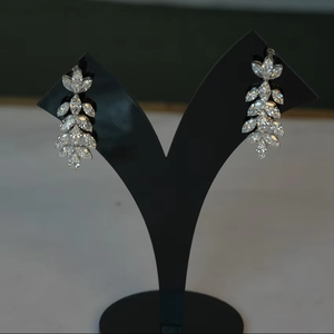 Pendiente de diamante de moda en oro blanco y rosa Chapado en oro certificado IGI para fiesta de boda y regalo - Product Image 3